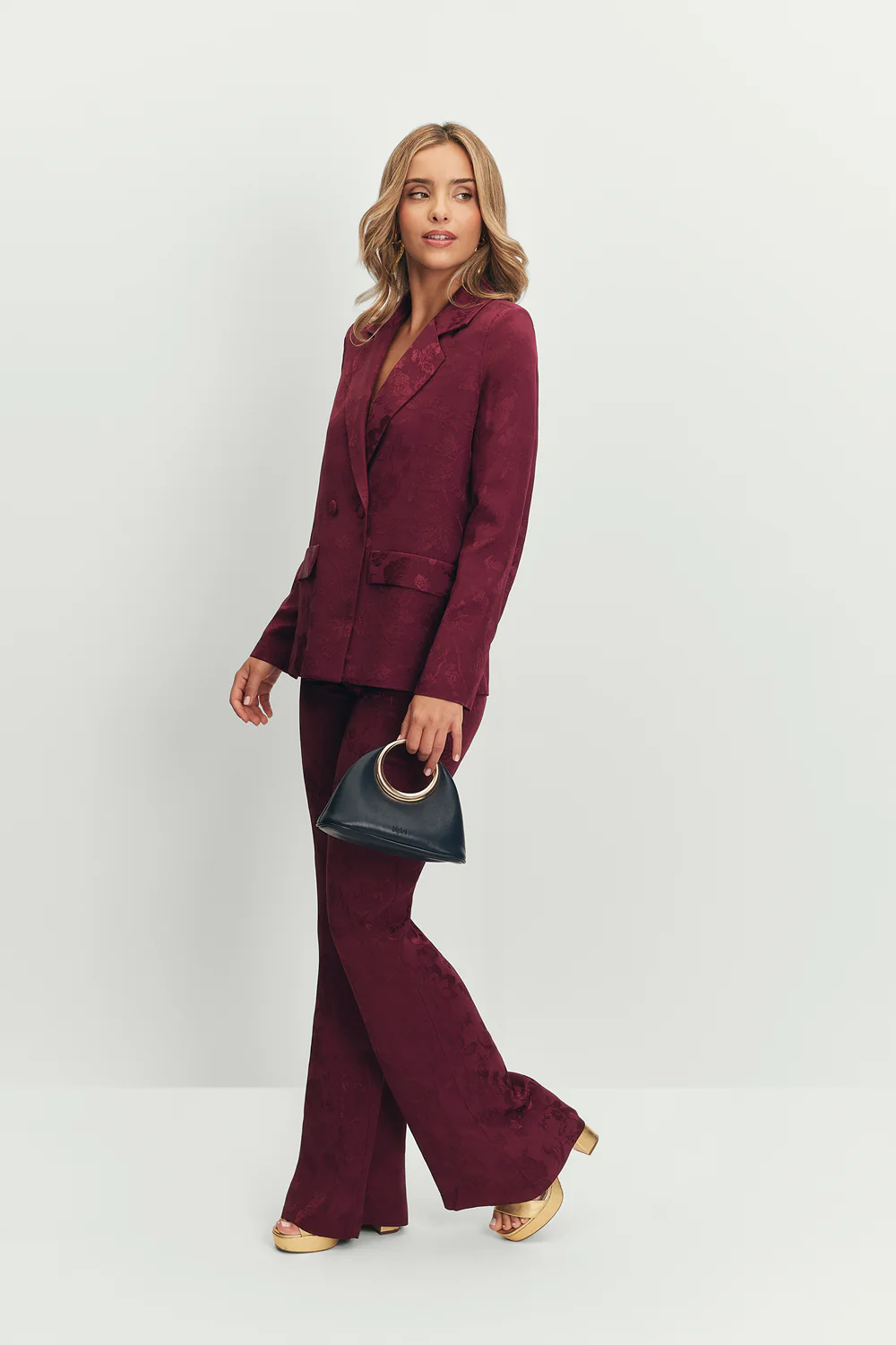 Blazer Chelsea Berenjena - Image 5