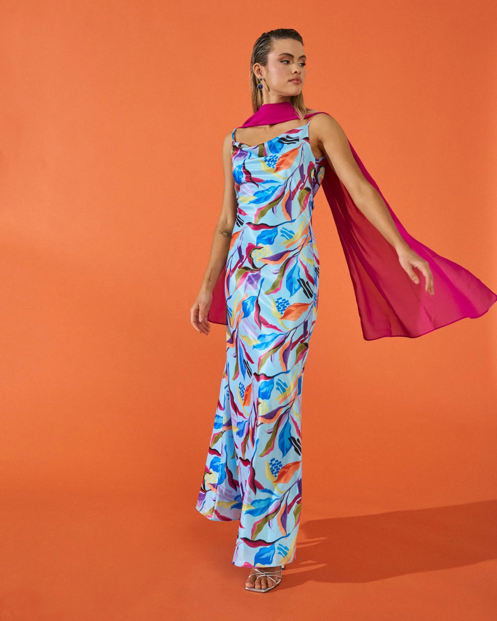 Vestido Hera Estampado Tropical - Image 4