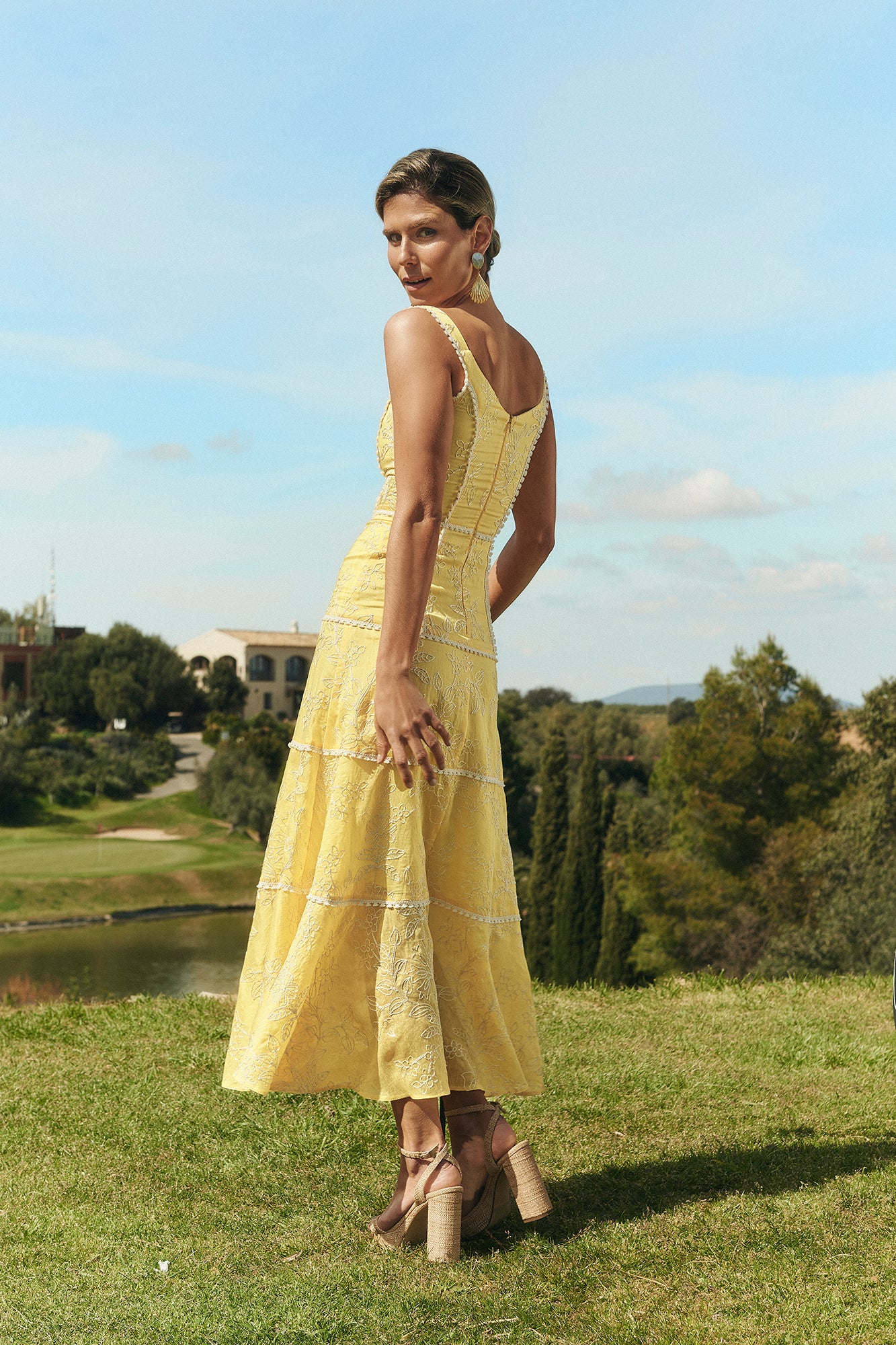 Vestido Jane Amarillo - Image 4
